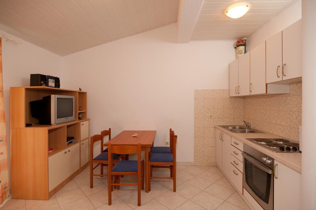Beach Resort Apartments Bucina Baška Voda Eksteriør bilde