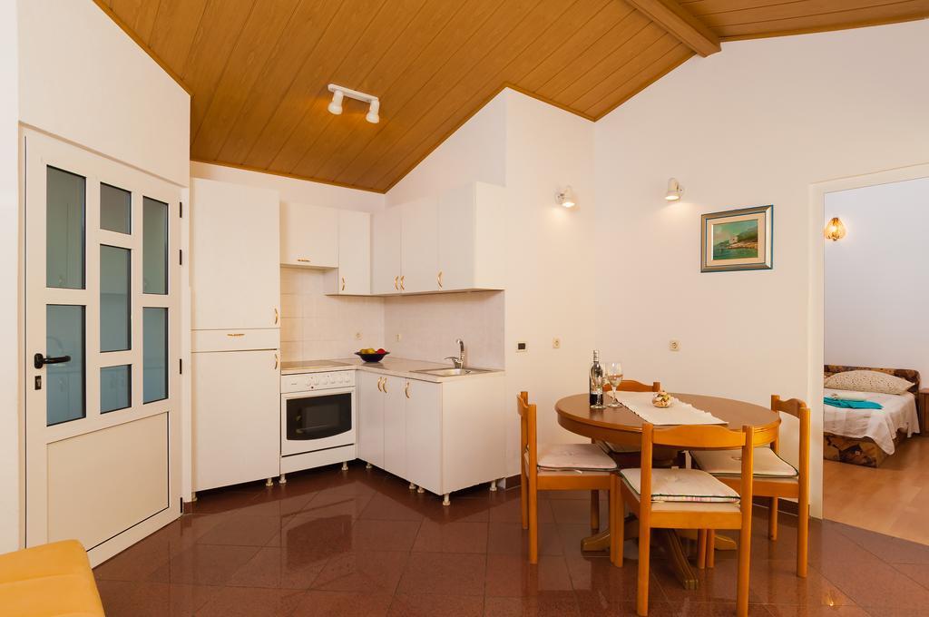 Beach Resort Apartments Bucina Baška Voda Eksteriør bilde