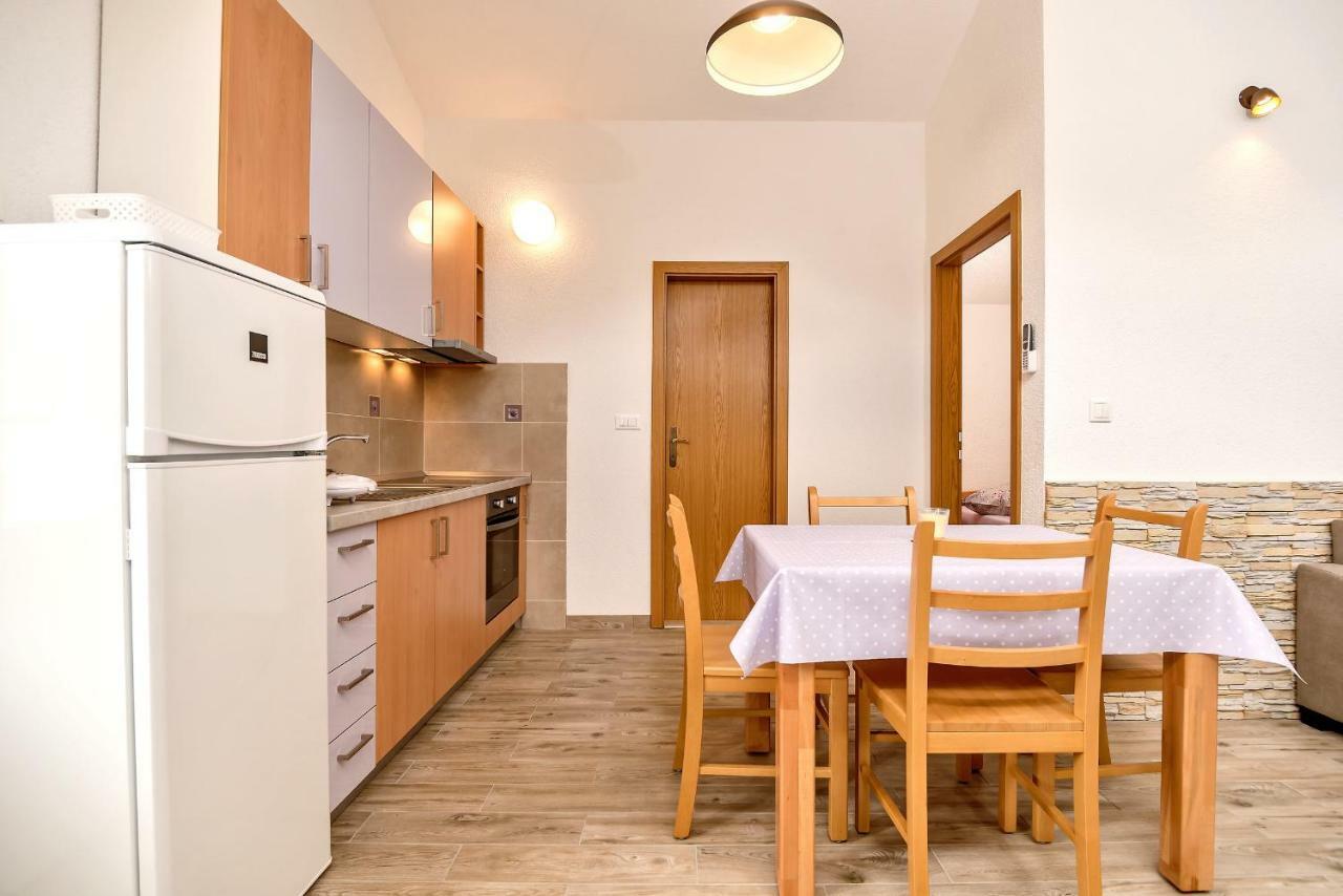 Beach Resort Apartments Bucina Baška Voda Eksteriør bilde