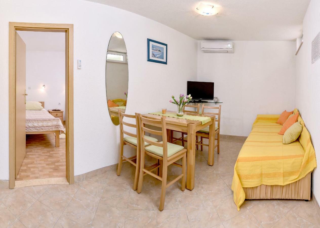 Beach Resort Apartments Bucina Baška Voda Eksteriør bilde