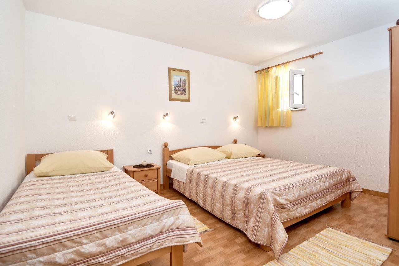 Beach Resort Apartments Bucina Baška Voda Eksteriør bilde