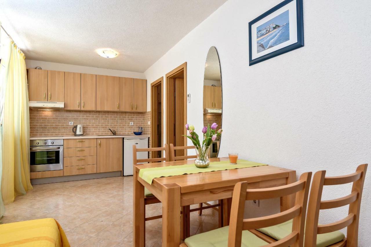 Beach Resort Apartments Bucina Baška Voda Eksteriør bilde