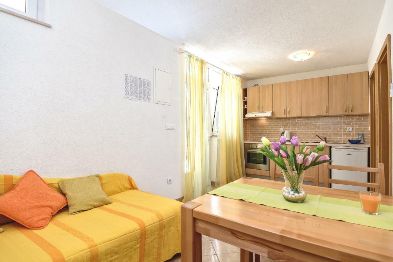 Beach Resort Apartments Bucina Baška Voda Eksteriør bilde